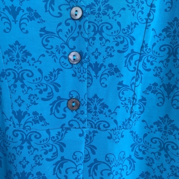 BLUE sky tunic size small - Picture 2 of 6